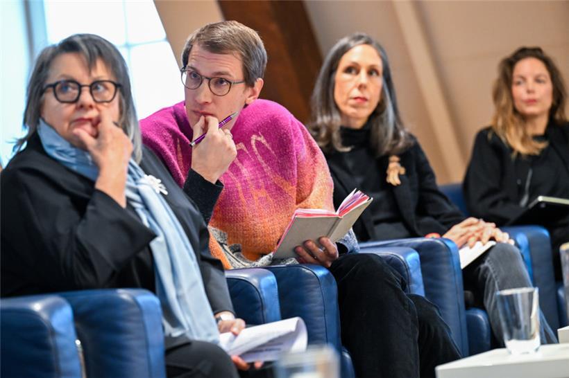 Beteiligten sich an der Diskussion (v.l.n.r.): Danièle Igniti, Samuel Hamen, Peggy Wurth und Lisa Kohl
