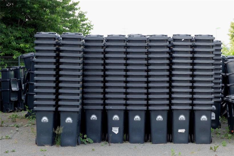 Betroffene Einwohner sind einer 60-prozentigen Preiserhöhung für die Leerung ihrer Mülltonnen ausgesetzt – ein „No-Go“ für die ULC
