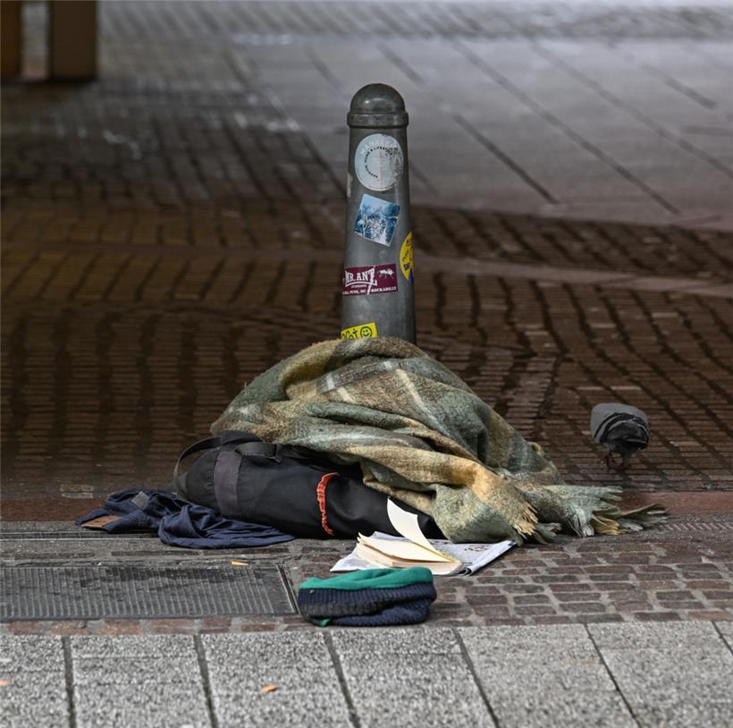 Bettelei soll zukünftig in der Hauptstadt verboten sein. Das hat der Gemeinderat entschieden. 

