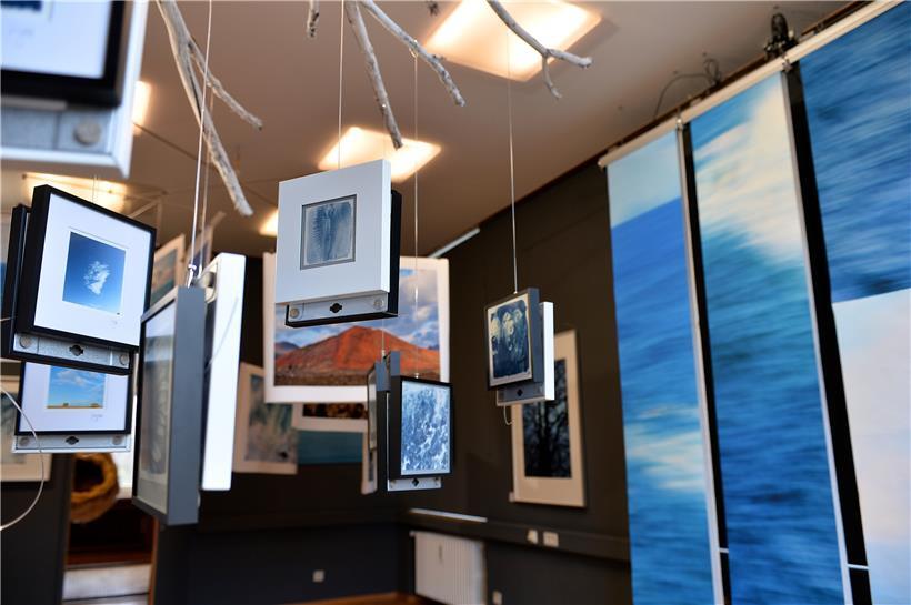 Bewegliche Träume in Blau
