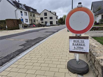 Bewohner der rue d’Itzig in Sandweiler müssen sich bis zum Frühling in Geduld üben
