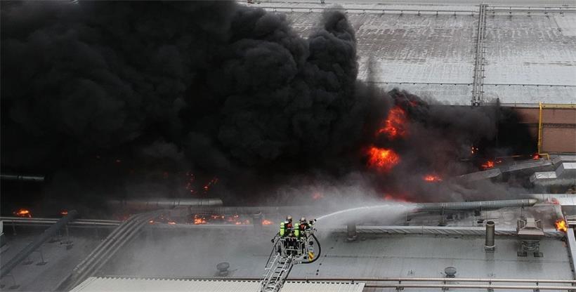 Nach Großbrand bei Euro-Composites in Echternach: Sauer durch Löschwasser verschmutzt 