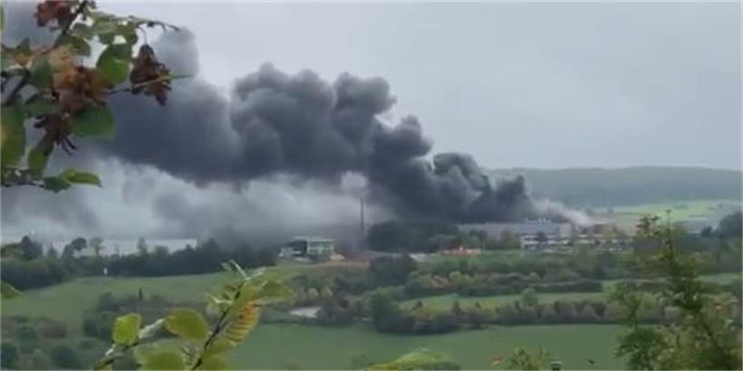 Großbrand bei Euro-Composites in Echternach mittlerweile unter Kontrolle 
