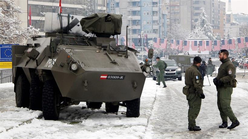 Streit um Streitkräfte: Kosovos Parlament stimmt für eigene Armee 