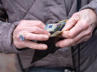 Renten: Wer bezahlt das längere Leben? 
