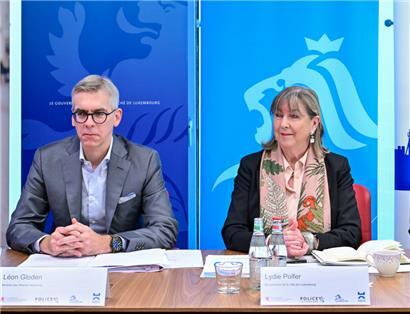 Paradoxe Plädoyers: Wenn die Politik komplett die Glaubwürdigkeit verliert