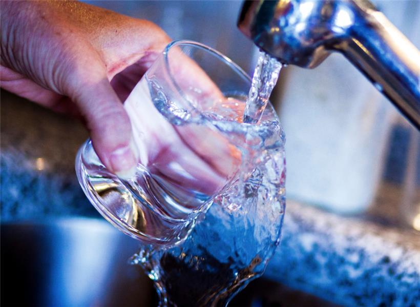Wegen Wasserleck: Wasser im unteren Teil der Rue du Centenaire gesperrt 