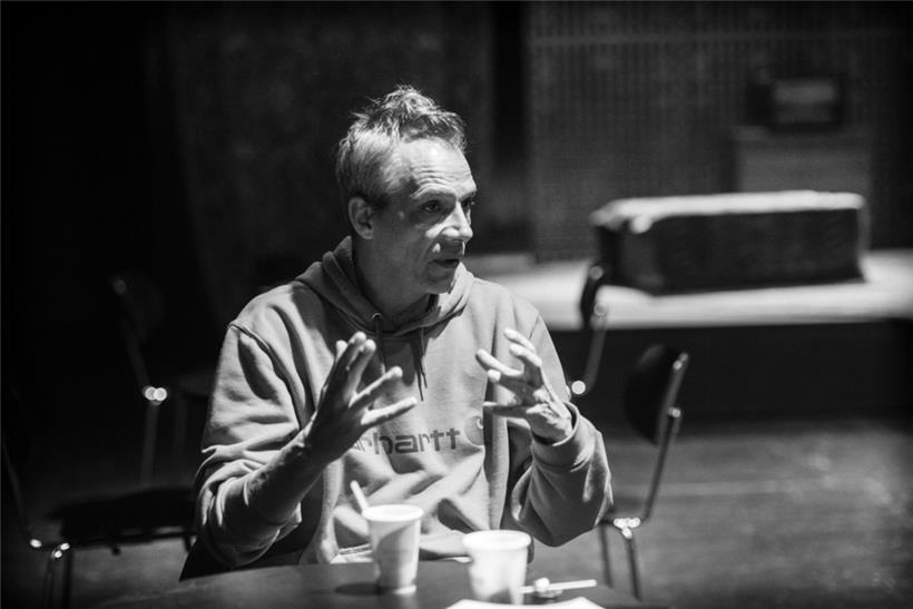 „Fado Alexandrino“ im TNL, oder: Die portugiesische Geschichte unter dem Seziermesser 