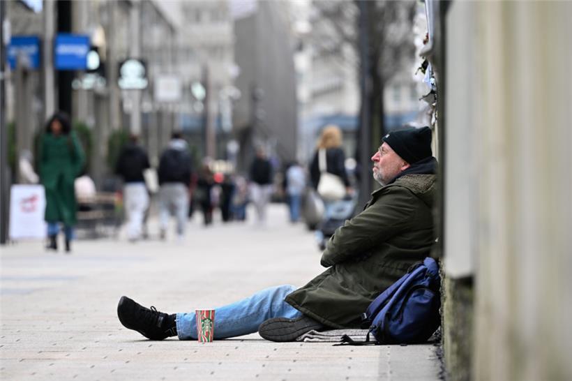 Dezember: Regierungskrisen, Awards Night und ein Jahr Bettelverbot 