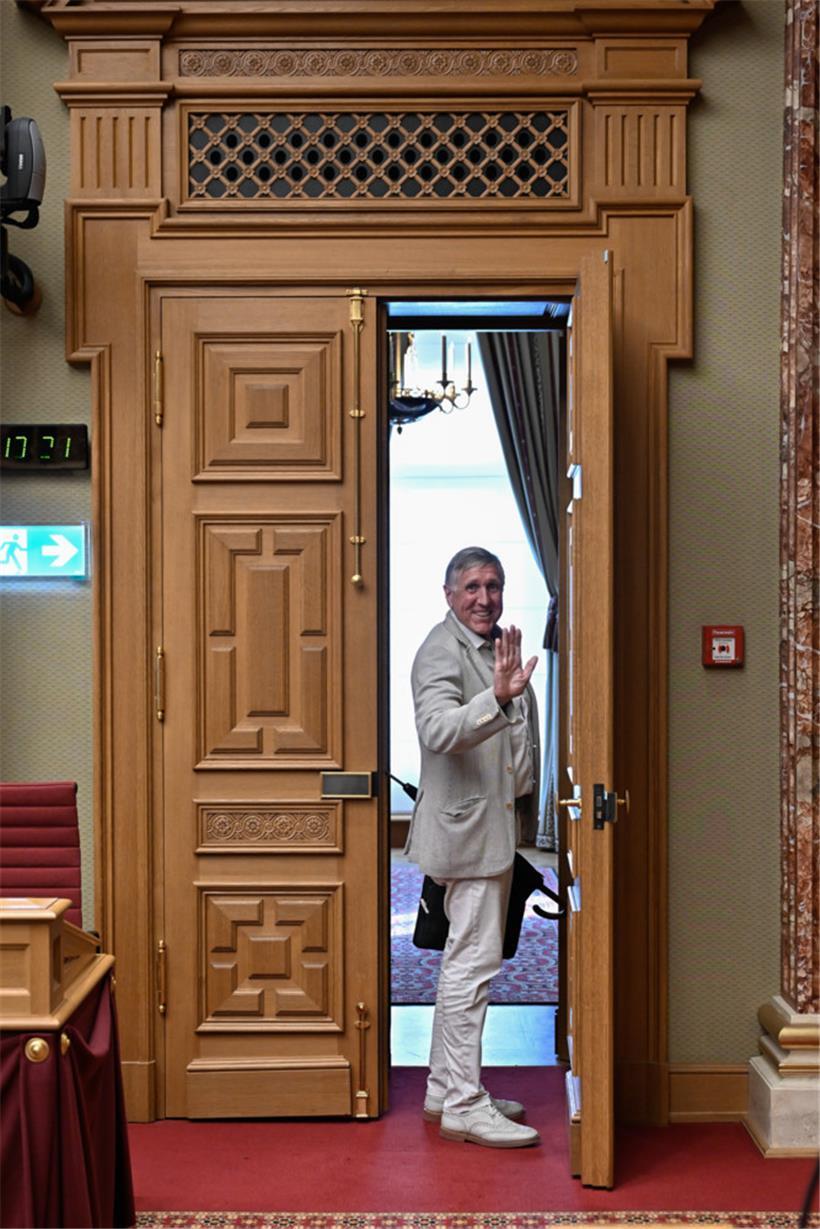 Juli: Olympia, Caritas-Affäre, ein untergehendes Piratenschiff und Trump wird angeschossen 