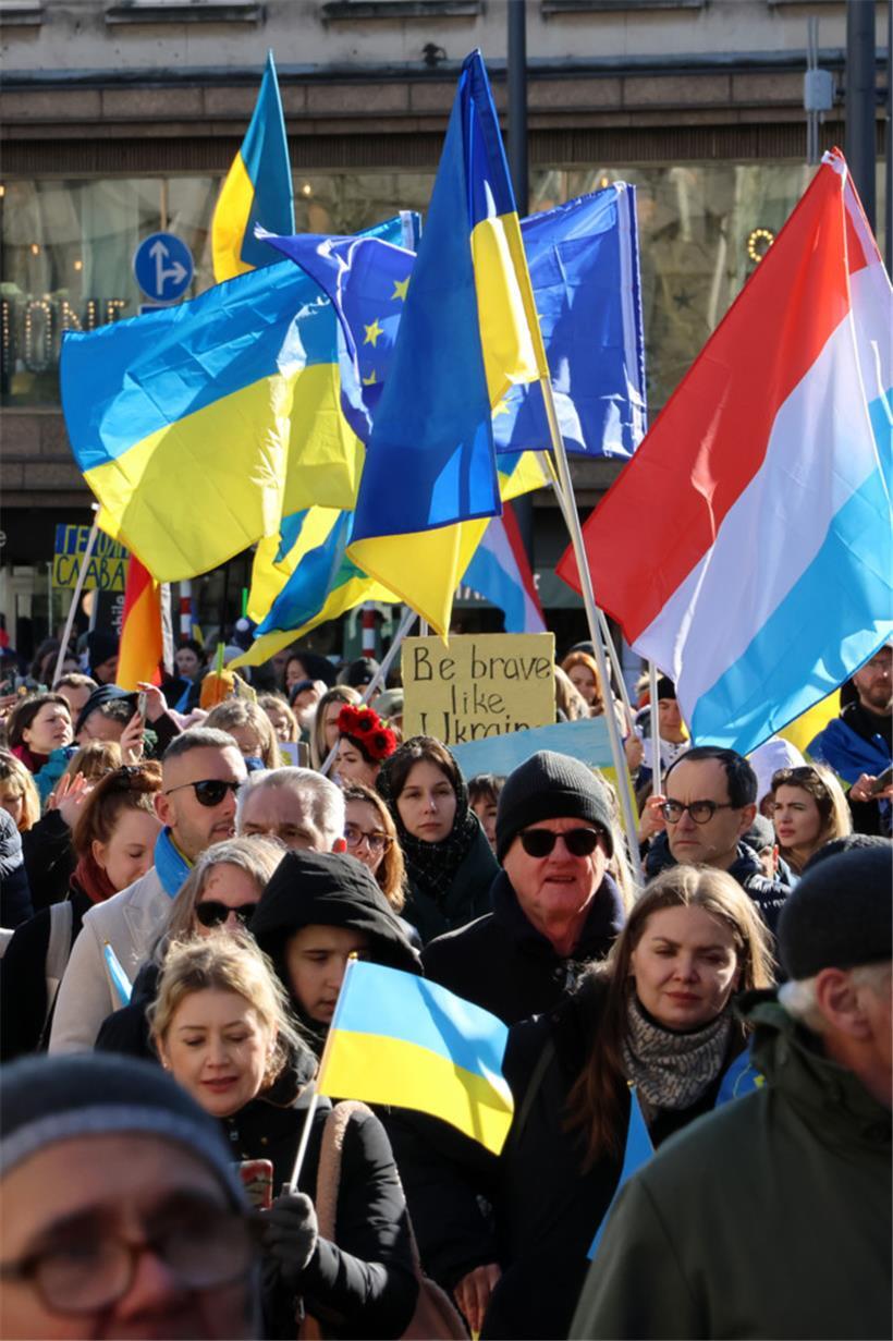 Februar: Ein umstrittenes Beissel-Lulling-Video und Mischo legt sich mit der Sportpresse an 