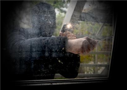 Laptop gestohlen: Polizei untersucht Einbrüche in Einfamilienhäuser