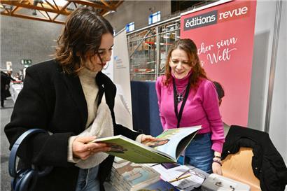 Editions Revue war auf den „Walfer Bicherdeeg“ mit Stand vertreten