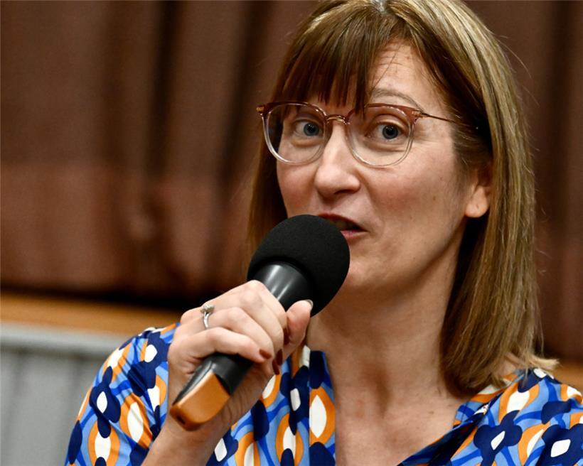 Ein Frustfoul: Fragwürdiger Frontalangriff der FLVB-Präsidentin 