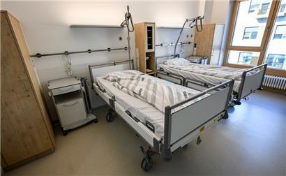 Mann wacht im Krankenhaus auf – und erinnert sich nicht mehr an 39 Jahre seines Lebens