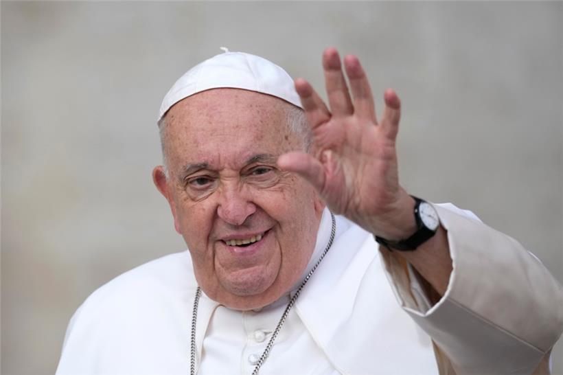 Päpstlicher als der Papst. Oder: Der Pontifex übt in Luxemburg den Gang nach Canossa 