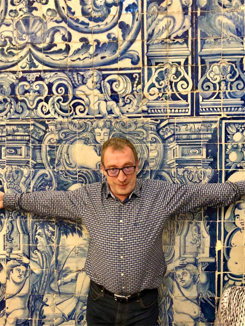 Jean-Paul Endré: Sanfte Stimme, harte Gitarre, gute Laune 