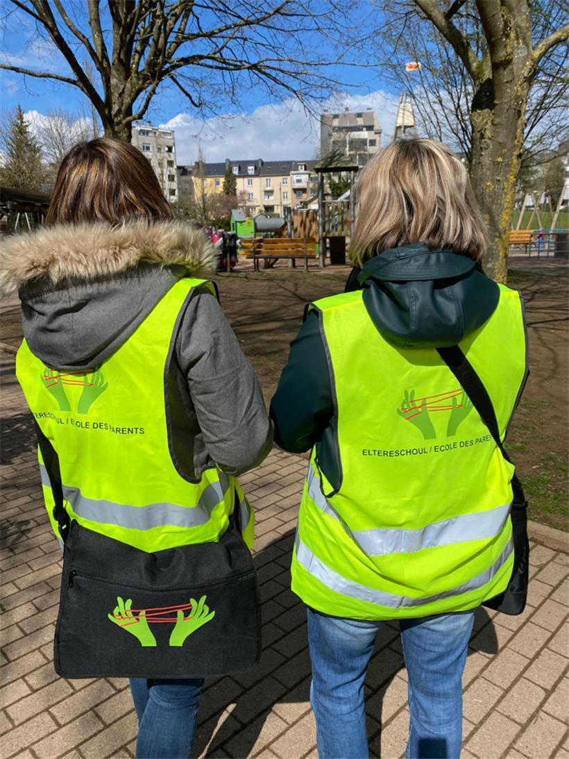 Elternschule auf dem Spielplatz: Hier können Fragen rund um die Erziehung gestellt werden 
