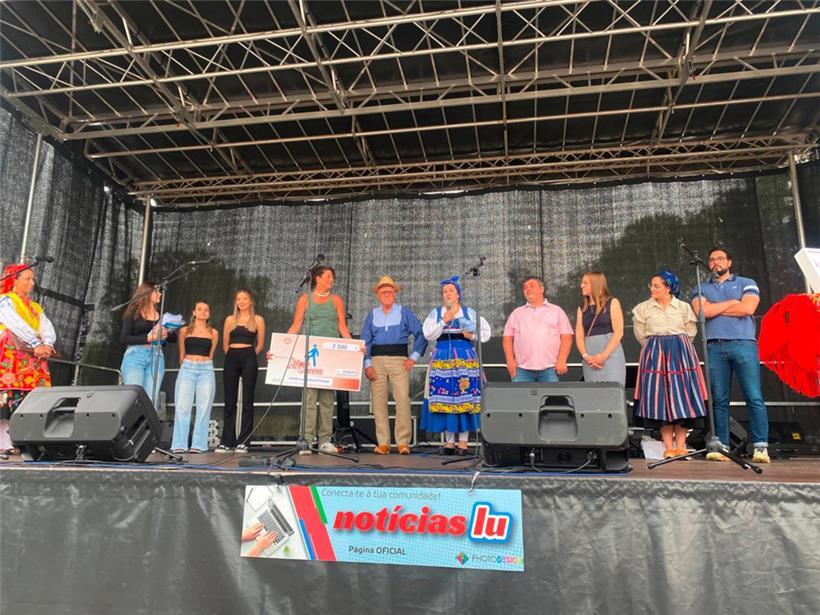 „Amitié Portugal-Luxembourg“ unterstützt die „Stëmm vun der Strooss“ 