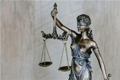 Gericht zu Covid-Impfstoff: EU-Kommission gab zu wenig Infos