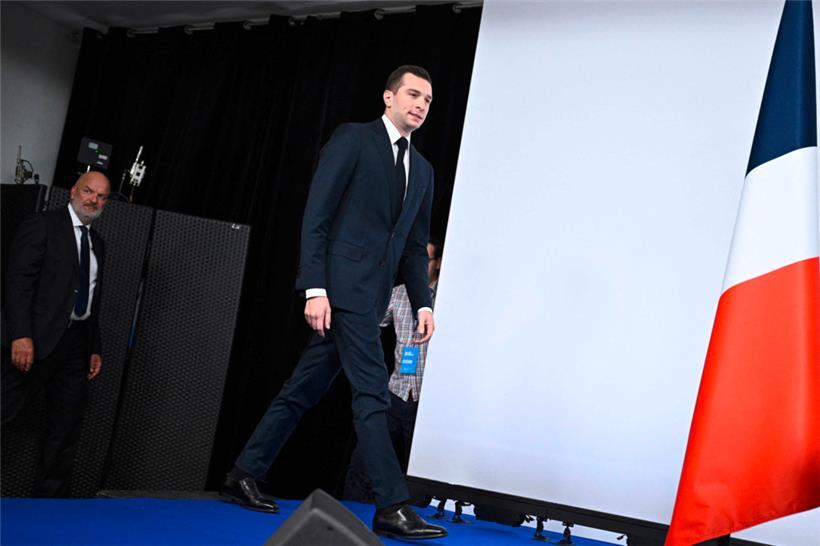 Appel amical à nos voisins français: L’extrême droite ne doit pas contrôler le gouvernement de la France  