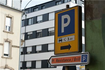 Eis Escher Brillplaz: „Si ass verhonzt“