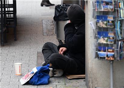 Erosion der gesellschaftlichen Solidarität: Eine politische Analyse der letzten Monate