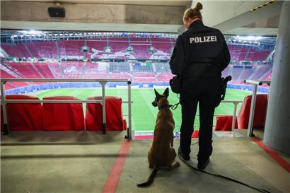 Auf frischer Tat ertappt: Portugiesischer Polizist erkennt in Leipzig Taschendieb wieder