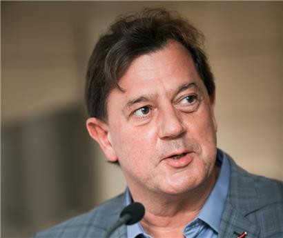 Kein Rücktritt: Pim Knaff betrachtet Steuerhinterziehung als Privatsache