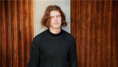 Bastien Hauser: „Ce qui m’intéresse ici, c’est la frontière où la science et la fiction se confondent“