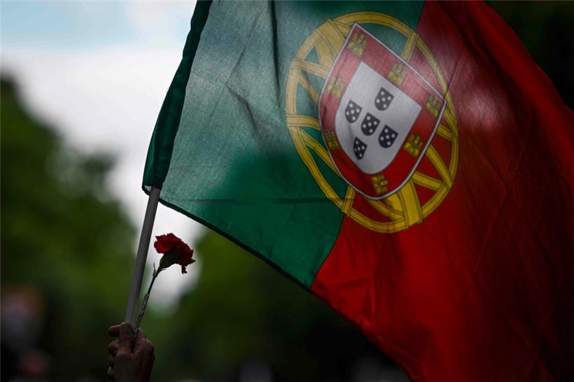 OGBL erinnert an Nelkenrevolution 