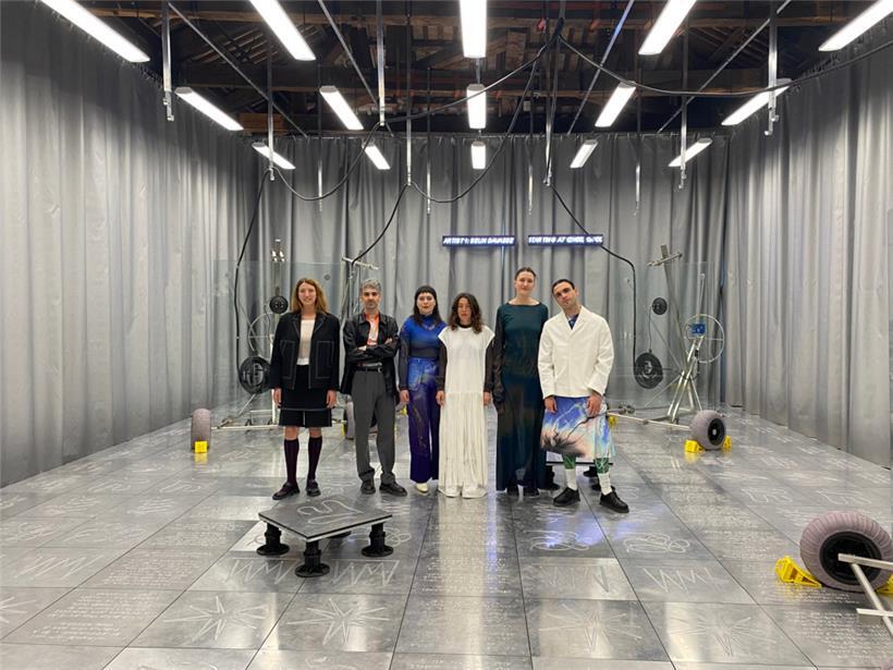 Sur le pavillon luxembourgeois / Six artistes en quête d’auteur 