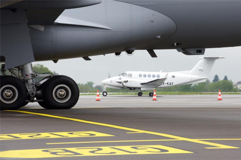Anwohner klagen über Lärmbelästigung wegen neuer Flugroute 