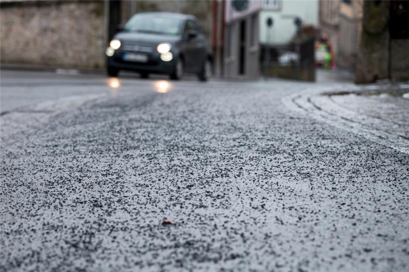 Meteolux warnt am Montag vor glatten Straßen, Schneefall und möglichem Hochwasser 