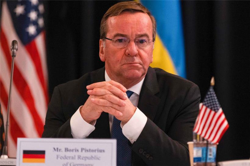 Bundesregierung lässt Verfügbarkeit von Leopard-Panzern prüfen 