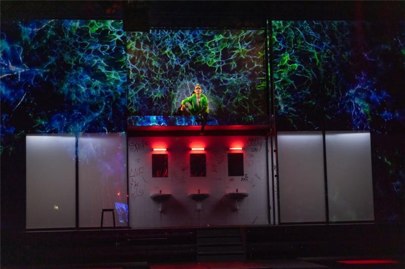 Songes de circonstance: „Songes d’une nuit …“ dans une mise en scène de Myriam Muller 