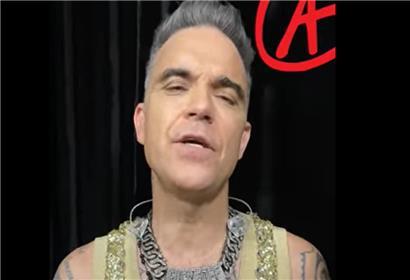 Einmal ist keinmal: Robbie Williams kündigt zweites „Kirchberg“-Konzert an