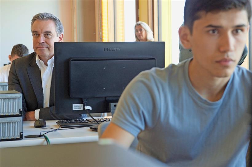 Obligation scolaire à 18 ans? Une fausse bonne idée du ministre de l’Education nationale! 