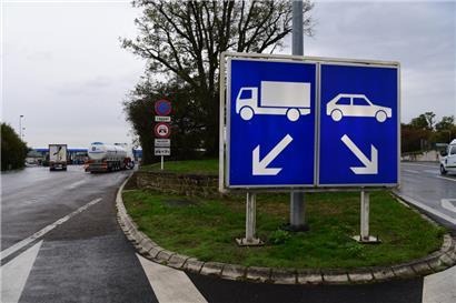 Polizei schnappt Reifendiebe auf Aire de Berchem