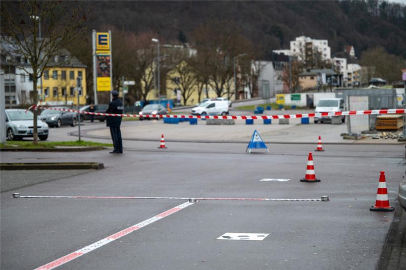 40 Gewalttäter attackieren in Trier Polizisten – Neue Details zum Einsatz 