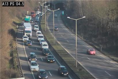 Umgekippter Beton-Lastwagen verursachte kilometerlangen Stau