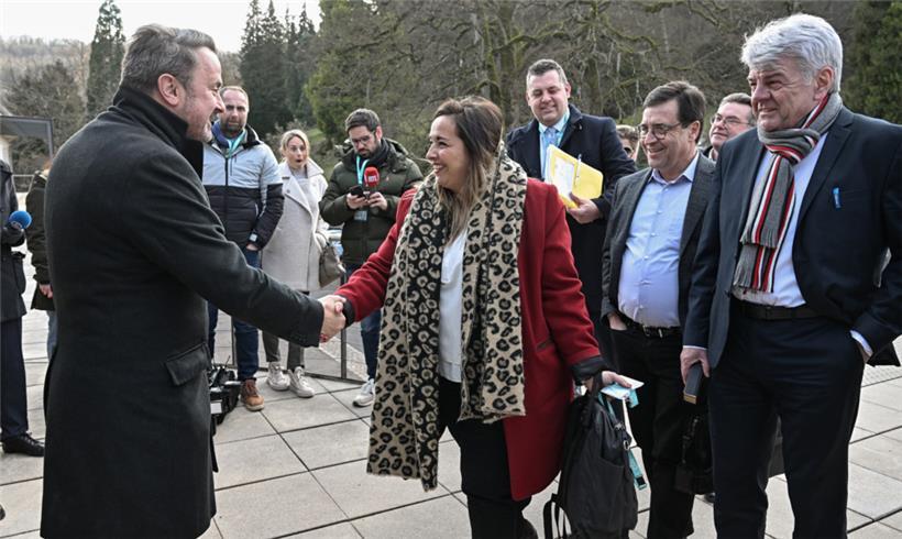 Steuertabelle soll Teil der Tripartite-Gespräche sein – Staatsministerium hält sich bedeckt 