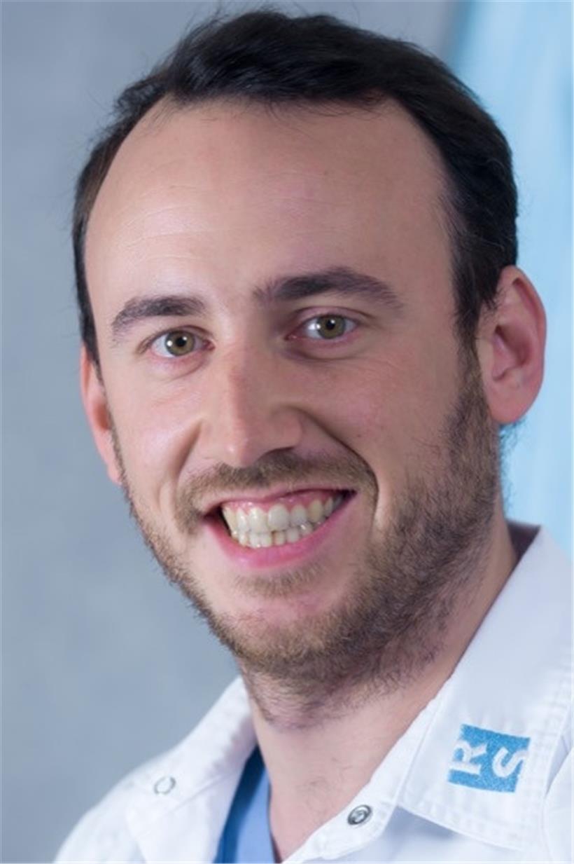 Wie verlaufen Vasektomien? – Ein Urologe und ein Patient geben Erklärungen 