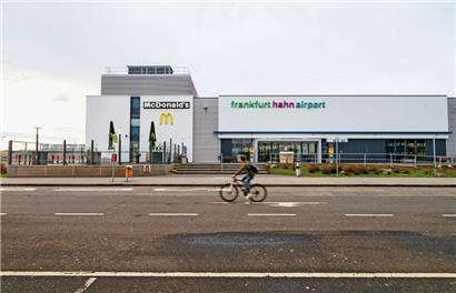 Das Warten hat ein Ende: Trierer Triwo AG kauft den Flughafen Hahn