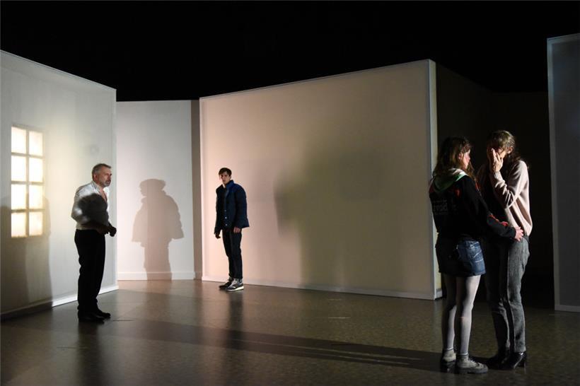 Les revenants: „Tout mon amour“ de Laurent Mauvignier 