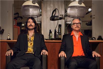 Empire State Bastard: Ernstzunehmendes Nebenprojekt