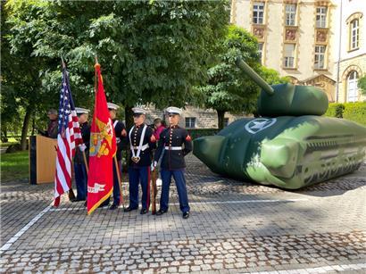 US-Botschafter enthüllt Gedenktafel in Limpertsberg