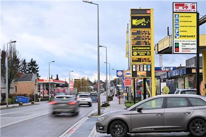 Super 95 wird am Freitag mehrere Cent günstiger