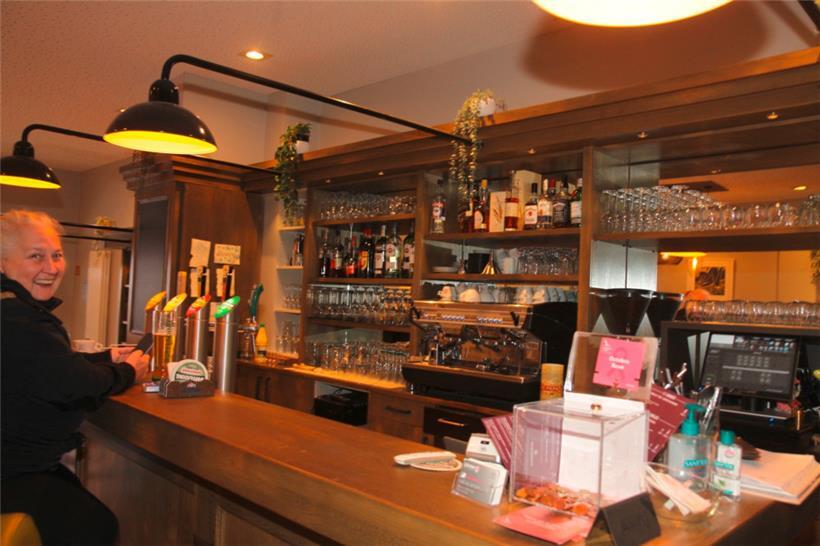 „Brasserie Summer Island“ eröffnet: Gerichte und Cocktails aus Mauritius, Indien und Thailand 