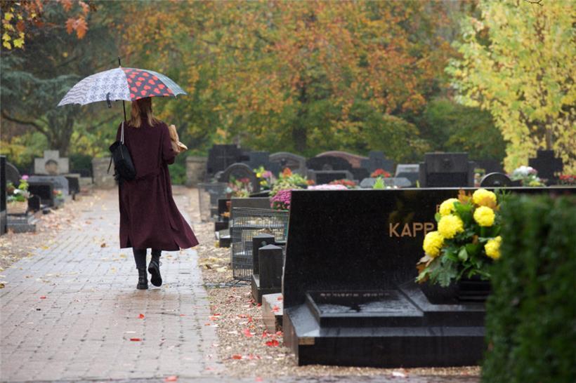 Hier finden Sie alle Gräbersegnungen an Allerheiligen und Allerseelen 